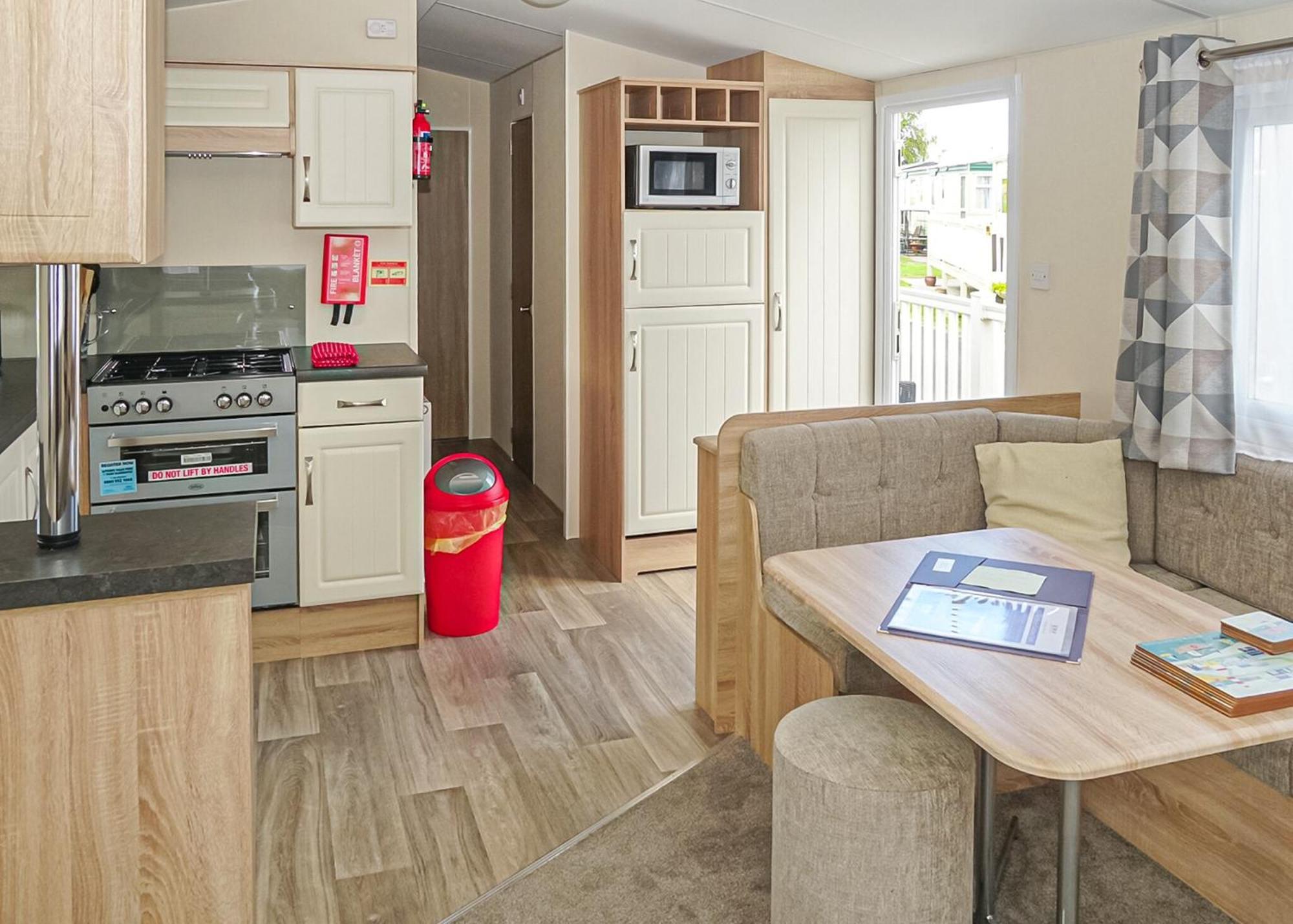 Silver Birch Caravan Park Talacre Bilik gambar